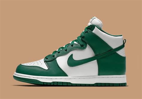 nike dunks high grün|green nike dunks high tops.